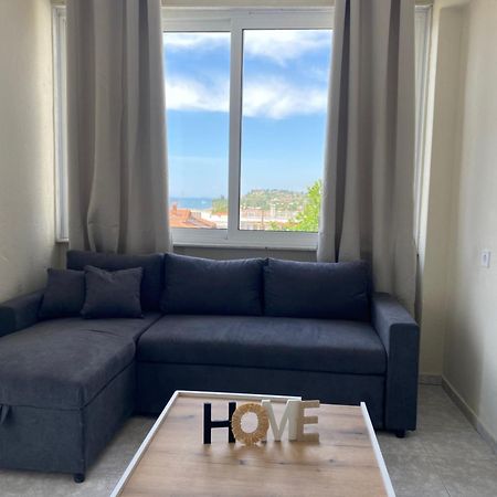 Sun & Sea Apartment Nea Iraklia Exterior foto