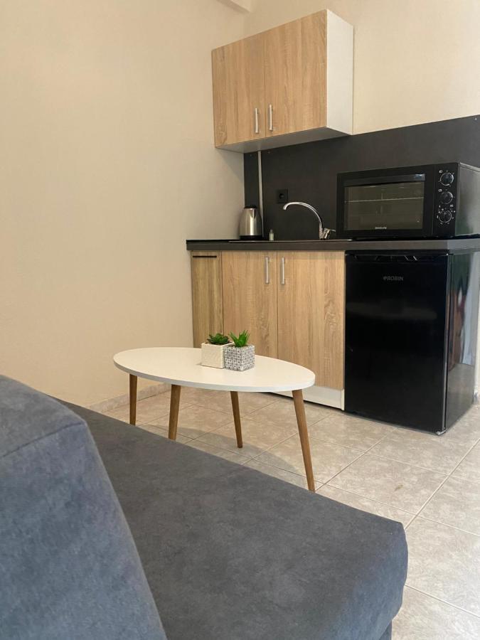 Sun & Sea Apartment Nea Iraklia Exterior foto