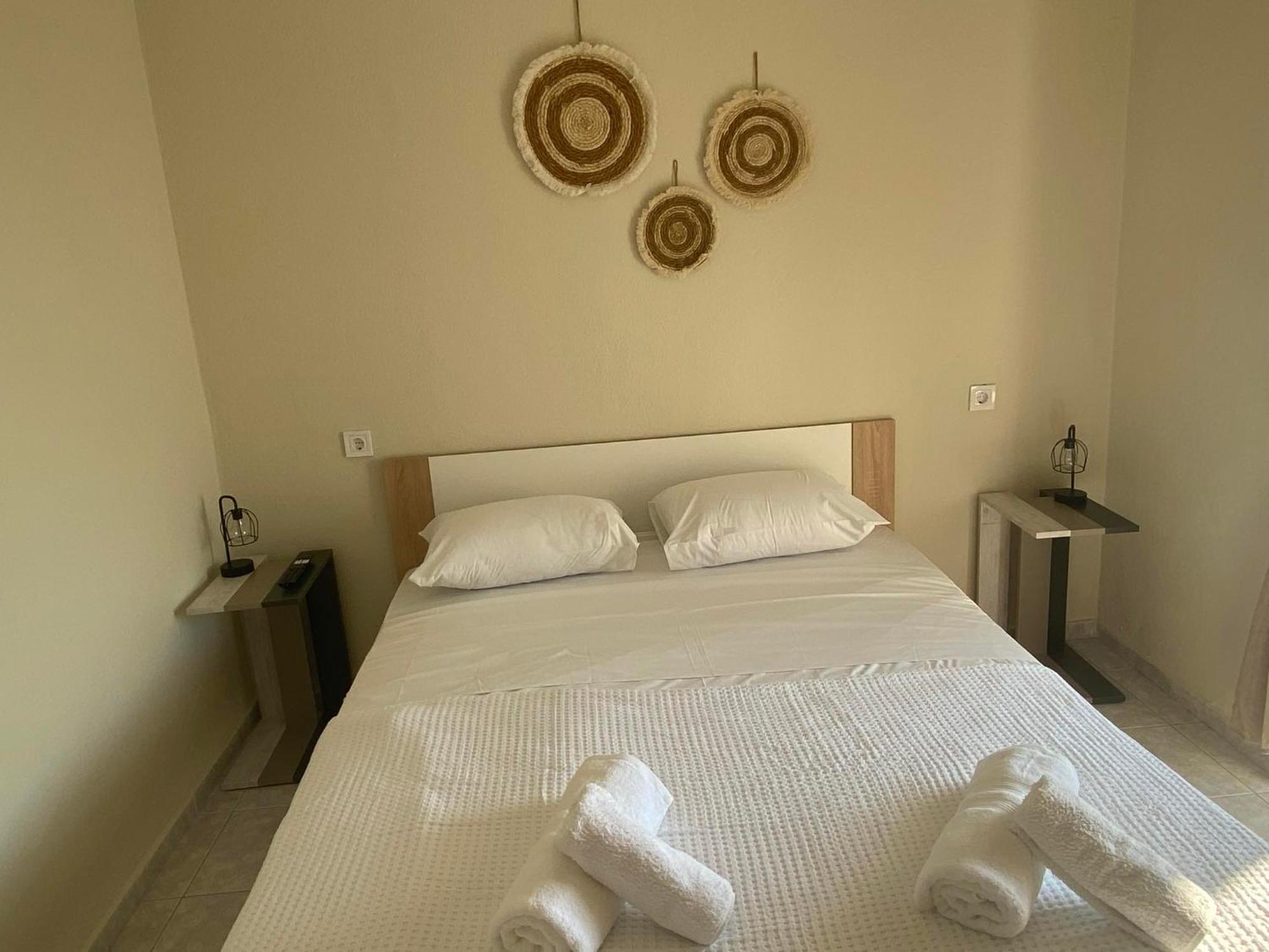 Sun & Sea Apartment Nea Iraklia Exterior foto
